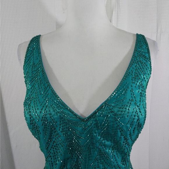 LEGENDS! TURQUOISE BLUE/GREEN IRIDESCENT MAGNIFICENTLY BEADED GOWN, DRESS! SZ 16 - Picture 5 of 11